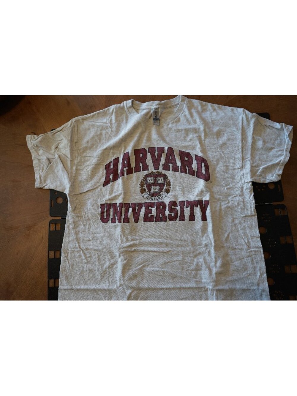 Harvard University T Shirt XL Gildan Heavy Cotton Gray College Graphic Tee